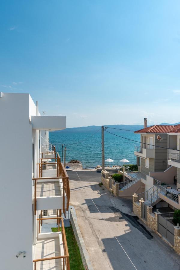 Costa Vasia Boutique Apartments Vrahati Eksteriør bilde