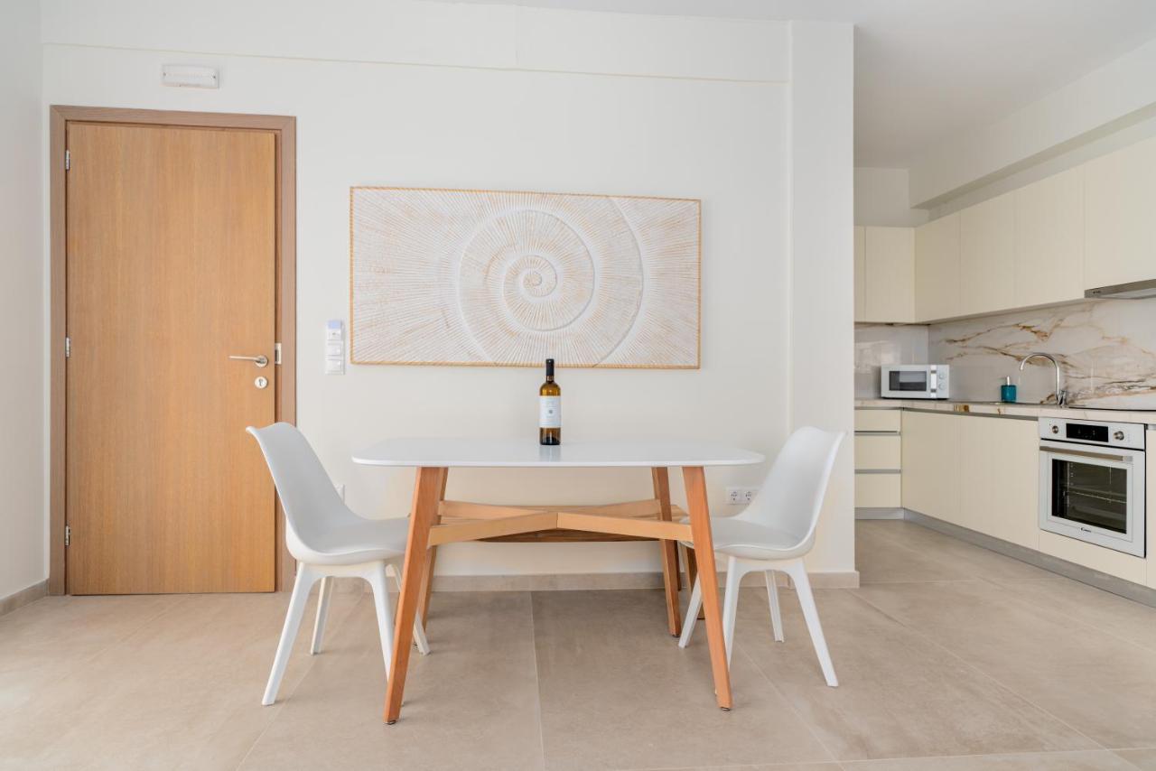 Costa Vasia Boutique Apartments Vrahati Eksteriør bilde